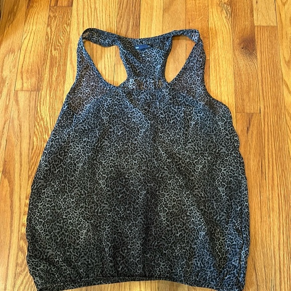 Gap Women’s Cheetah Tank Top Blouse Size Small - Picture 1 of 4